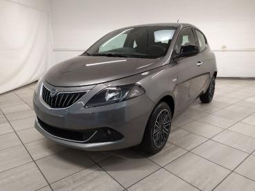 LANCIA CERTIFIED Lancia Ypsilon 1.0 Firefly Hybrid Gold S And S 70cv 5p.ti Usata - City Car Ibrido Grigio - Cuneo - 2377472_1
