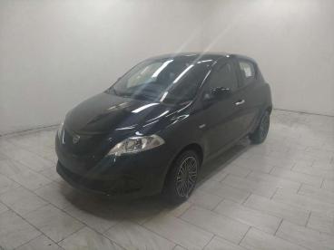 LANCIA CERTIFIED Lancia Ypsilon 1.0 Firefly Hybrid Platino S And S 70cv Usata - City Car Ibrido Nero - Cuneo - 2377476_1