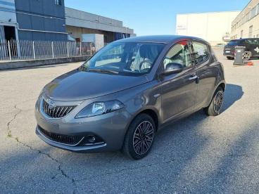 LANCIA CERTIFIED Lancia Ypsilon 1.0 Firefly Hybrid Gold S And S 70cv Usata - City Car Ibrido Grigio - Cuneo - 2377488_1