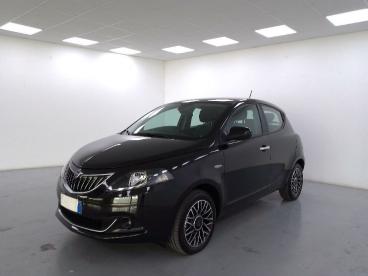 LANCIA CERTIFIED Lancia Ypsilon 1.0 Firefly Hybrid Platino S And S 70cv Usata - City Car Ibrido Nero - Cuneo - 2377491_1