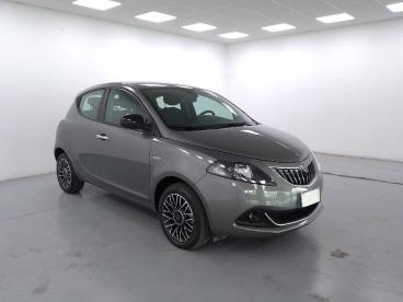 LANCIA CERTIFIED Lancia Ypsilon 1.0 Firefly Hybrid Platino S And S 70cv Usata - City Car Ibrido Grigio - Cuneo - 2377492_3