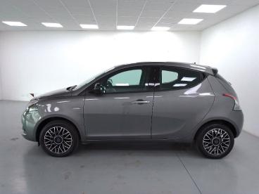 LANCIA CERTIFIED Lancia Ypsilon 1.0 Firefly Hybrid Platino S And S 70cv Usata - City Car Ibrido Grigio - Cuneo - 2377492_5