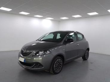 LANCIA CERTIFIED Lancia Ypsilon 1.0 Firefly Hybrid Platino S And S 70cv Usata - City Car Ibrido Grigio - Cuneo - 2377497_1