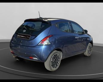 LANCIA CERTIFIED Lancia Ypsilon Iii 2021 1.0 Firefly Hybrid Platino S And S 70cv Usata - City Car Ibrido Blu - Citta Di Castello - 2377558_2