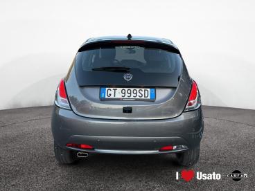 LANCIA CERTIFIED Lancia Ypsilon Iii 2021 1.0 Firefly Hybrid Platino S And S 70cv Usata - City Car Ibrido Grigio - Roma - 2377920_5