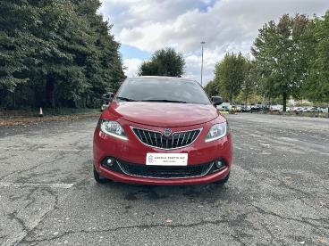 LANCIA CERTIFIED Lancia Ypsilon 1.0 Firefly 70cv Hybrid Platino Usata - City Car Ibrido Rosso - Torino - 2380539_2