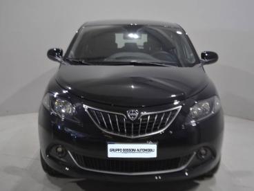 LANCIA CERTIFIED Lancia Ypsilon Iii 2021 1.0 Firefly Hybrid Platino S And S 70cv Usata - City Car Ibrido Nero - Brescia - 2381487_2