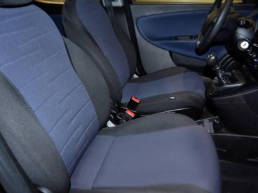 LANCIA CERTIFIED Lancia Ypsilon Iii 2021 1.0 Firefly Hybrid Platino S And S 70cv Usata - City Car Ibrido Nero - Brescia - 2381487_5