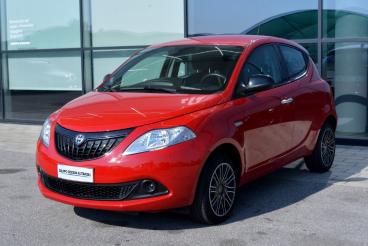 LANCIA CERTIFIED Lancia Ypsilon Iii 2021 1.0 Firefly Hybrid Oro S And S 70cv Usata - City Car Ibrido Rosso - Brescia - 2381491_1