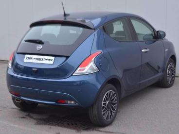 LANCIA CERTIFIED Lancia Ypsilon Iii 2021 1.0 Firefly Hybrid Platino S And S 70cv Usata - City Car Ibrido Blu - Brescia - 2381500_3