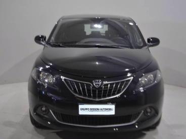 LANCIA CERTIFIED Lancia Ypsilon Iii 2021 1.0 Firefly Hybrid Platino S And S 70cv Usata - City Car Ibrido Nero - Brescia - 2383382_2