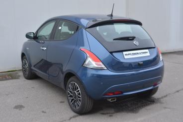 LANCIA CERTIFIED Lancia Ypsilon Iii 2021 1.0 Firefly Hybrid Platino S And S 70cv Usata - City Car Ibrido Blu - Brescia - 2383396_4