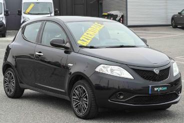 LANCIA CERTIFIED Lancia Ypsilon 1.2 69 Cv 5 Porte S And S Platinum Usata - City Car Benzina Nero - Carmagnola - 2384402_3