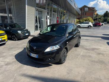 LANCIA CERTIFIED Lancia Ypsilon Ypsilon1.0 70 Cv S And Amp,s Hybrid Silver Plus Usata - City Car Ibrido Nero - Fisciano - 2386088_1