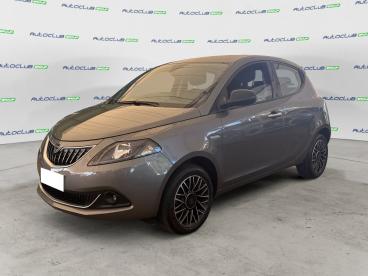 LANCIA CERTIFIED Lancia Ypsilon Iii 2021 1.0 Firefly Hybrid Platino S And S 70cv Usata - City Car Ibrido Grigio - Bari - 2386935_1