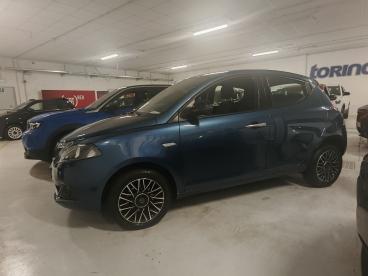 LANCIA CERTIFIED Lancia Ypsilon 1.0 Firefly 5 Porte S And S Hybrid Platino Usata - City Car Ibrido Blu - Grugliasco - 2387367_3