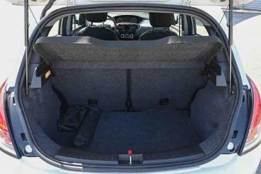 LANCIA CERTIFIED Lancia Ypsilon 1.0 Firefly 5 Porte S And S Hybrid Silver Usata - City Car Ibrido Bianco - Carmagnola - 2387373_5