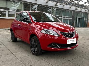 LANCIA CERTIFIED Lancia Ypsilon 0.9 Twinair 70cv Metano Gold Usata - City Car  Rosso - Torino - 2388320_3