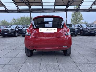 LANCIA CERTIFIED Lancia Ypsilon 0.9 Twinair 70cv Metano Gold Usata - City Car  Rosso - Torino - 2388320_5