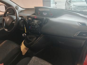 LANCIA CERTIFIED Lancia Ypsilon 1.0 Firefly 5 Porte S And S Hybrid Silver Plus Usata - City Car Ibrido Rosso - Grugliasco - 2388806_4