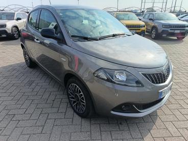 LANCIA CERTIFIED Lancia Ypsilon 1.0 Firefly 5 Porte S And S Hybrid Oro Usata - City Car Ibrido Grigio - Spinetta Marengo - 2389446_3