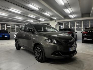 LANCIA CERTIFIED Lancia Ypsilon Iii 2021 1.2 Ecochic Gpl 69cv Usata - City Car  Grigio - Charvensod - 2389752_1