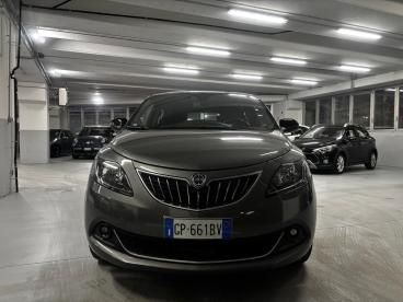 LANCIA CERTIFIED Lancia Ypsilon Iii 2021 1.2 Ecochic Gpl 69cv Usata - City Car  Grigio - Charvensod - 2389752_2