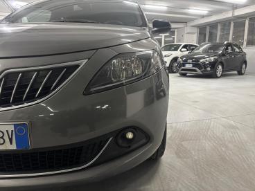 LANCIA CERTIFIED Lancia Ypsilon Iii 2021 1.2 Ecochic Gpl 69cv Usata - City Car  Grigio - Charvensod - 2389752_5