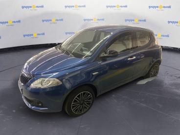 LANCIA CERTIFIED Lancia Ypsilon Iii 2011 1.0 Firefly Hybrid Gold S And S 70cv Usata - City Car Ibrido Blu - Roma - 2389795_1