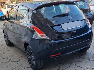 LANCIA CERTIFIED Lancia Ypsilon 1.0 Firefly 70cv S And Amp, Hybrid Gold Usata - City Car Ibrido Nero - Fisciano - 2389799_3