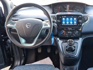 LANCIA CERTIFIED Lancia Ypsilon 1.0 Firefly 70cv S And Amp, Hybrid Gold Usata - City Car Ibrido Nero - Fisciano - 2389799_5