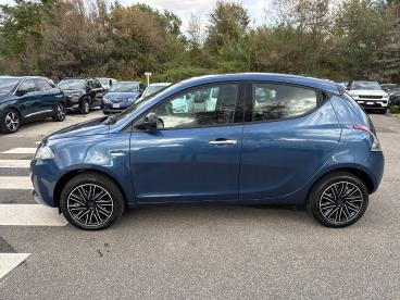 LANCIA CERTIFIED Lancia Ypsilon 1.0 Firefly 70cv Hybrid Silver Plus Usata - City Car Ibrido Blu - Roma - 2390206_4