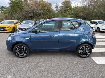 LANCIA CERTIFIED Lancia Ypsilon 1.0 Firefly 70cv S&s Hybrid Silver Plus Usata - City Car Ibrido Blu - Roma - 2390207_4