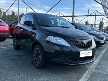 SPOTICAR Lancia Ypsilon 1.0 Firefly 70cv Hybrid Oro Usata - City Car Ibrido Nero - Torino - 1002390209_3