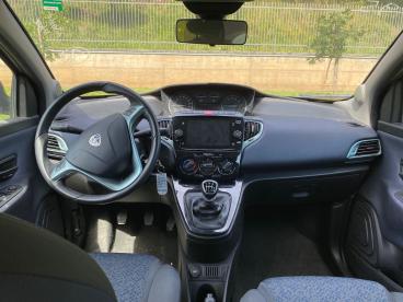 LANCIA CERTIFIED Lancia Ypsilon 1.0 Firefly 70cv S And Amp, Hybrid Gold Usata - City Car Ibrido Grigio - Fisciano - 2390604_5