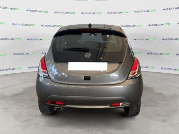 LANCIA CERTIFIED Lancia Ypsilon Iii 2021 1.0 Firefly Hybrid Platino S And S 70cv Usata - City Car Ibrido Grigio - Bari - 2390610_5