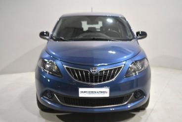 LANCIA CERTIFIED Lancia Ypsilon Iii 2021 1.0 Firefly Hybrid Platino S And S 70cv Usata - City Car Ibrido Blu - Brescia - 2390836_2