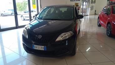 LANCIA CERTIFIED Lancia Ypsilon Ypsilon1.0 70 Cv S And Amp,s Hybrid Silver Plus Usata - City Car Ibrido Nero - Fisciano - 2390869_1