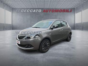 LANCIA CERTIFIED Lancia Ypsilon 1.0 Firefly Hybrid Gold S And S 70cv 5p.ti Usata - City Car Ibrido Grigio - Bassano Del Grappa - 2391652_1