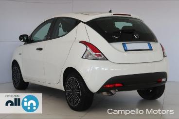 LANCIA CERTIFIED Lancia Ypsilon 1.2 Gpl Ecochic Elefantino Blu Usata - City Car  Bianco - Mirano - 2391978_3