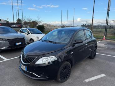 LANCIA CERTIFIED Lancia Ypsilon 1.0 Firefly Hybrid Silver S And Amp,s 70cv Usata - City Car Ibrido Nero - Fisciano - 2392001_1