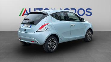 LANCIA CERTIFIED Lancia Ypsilon Iii 2021 1.0 Firefly Hybrid Gold Plus S And S 70cv Usata - City Car Ibrido Verde - Torino - 2392486_5