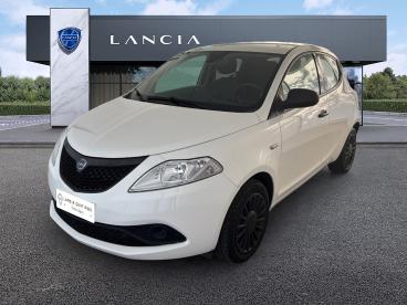 LANCIA CERTIFIED Lancia Ypsilon 1.0 70cv Firefly Hybrid S&s Silver Usata - City Car Ibrido Bianco - Napoli - 2392639_1