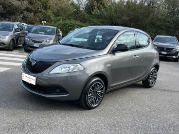 LANCIA CERTIFIED Lancia Ypsilon 1.0 Firefly 70cv S&s Hybrid Silver Plus Usata - City Car Ibrido Grigio - Roma - 2393214_1