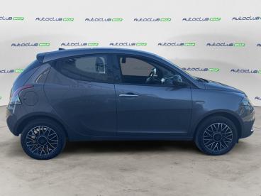 LANCIA CERTIFIED Lancia Ypsilon Iii 2021 1.0 Firefly Hybrid Platino S And S 70cv Usata - City Car Ibrido Grigio - Bari - 2393394_4