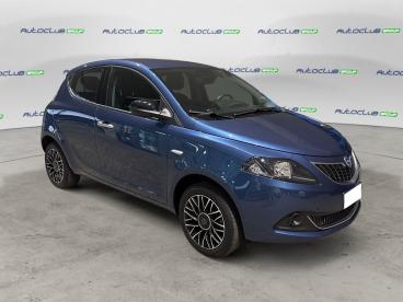 LANCIA CERTIFIED Lancia Ypsilon Iii 2021 1.0 Firefly Hybrid Platino S And S 70cv Usata - City Car Ibrido Blu - Bari - 2393396_3