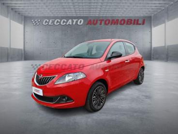 LANCIA CERTIFIED Lancia Ypsilon 1.0 Firefly Hybrid Gold S And S 70cv Usata - City Car Ibrido Rosso - Bassano Del Grappa - 2393739_1
