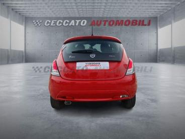 LANCIA CERTIFIED Lancia Ypsilon 1.0 Firefly Hybrid Gold S And S 70cv Usata - City Car Ibrido Rosso - Bassano Del Grappa - 2393739_5