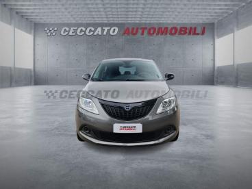 LANCIA CERTIFIED Lancia Ypsilon 1.0 Firefly Hybrid Silver Plus S And S 70cv Usata - City Car Ibrido Grigio - Bassano Del Grappa - 2393740_4