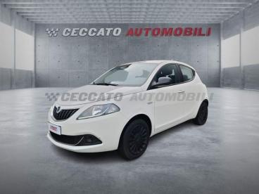 LANCIA CERTIFIED Lancia Ypsilon 1.0 Firefly Hybrid Silver S And S 70cv 5p.ti Usata - City Car Ibrido Bianco - Bassano Del Grappa - 2393742_1